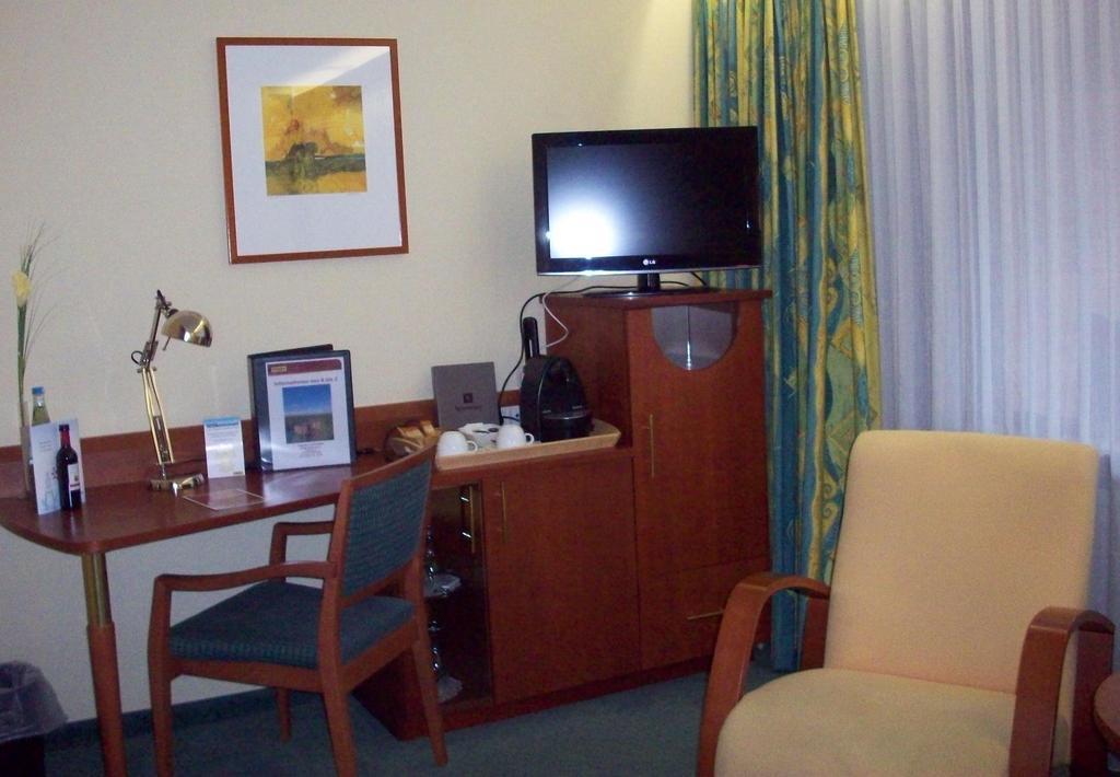 Balladins Superior Hotel Gutsmann Bad Bramstedt Phòng bức ảnh